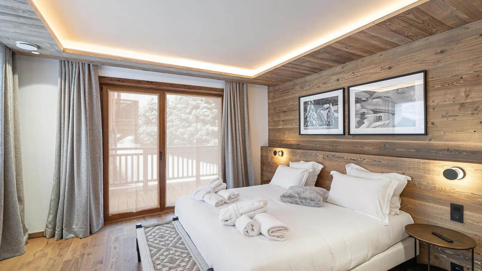 Chalet Luxe Avec Piscine, Sauna, Et Acces Facile Pistes Courchevel - Fr-1-568-27 France
